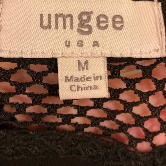 Umgee sheer lace up top - Picture 4 of 4